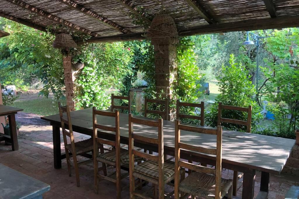 La Casa Nel Bosco Villa Lari Exterior photo