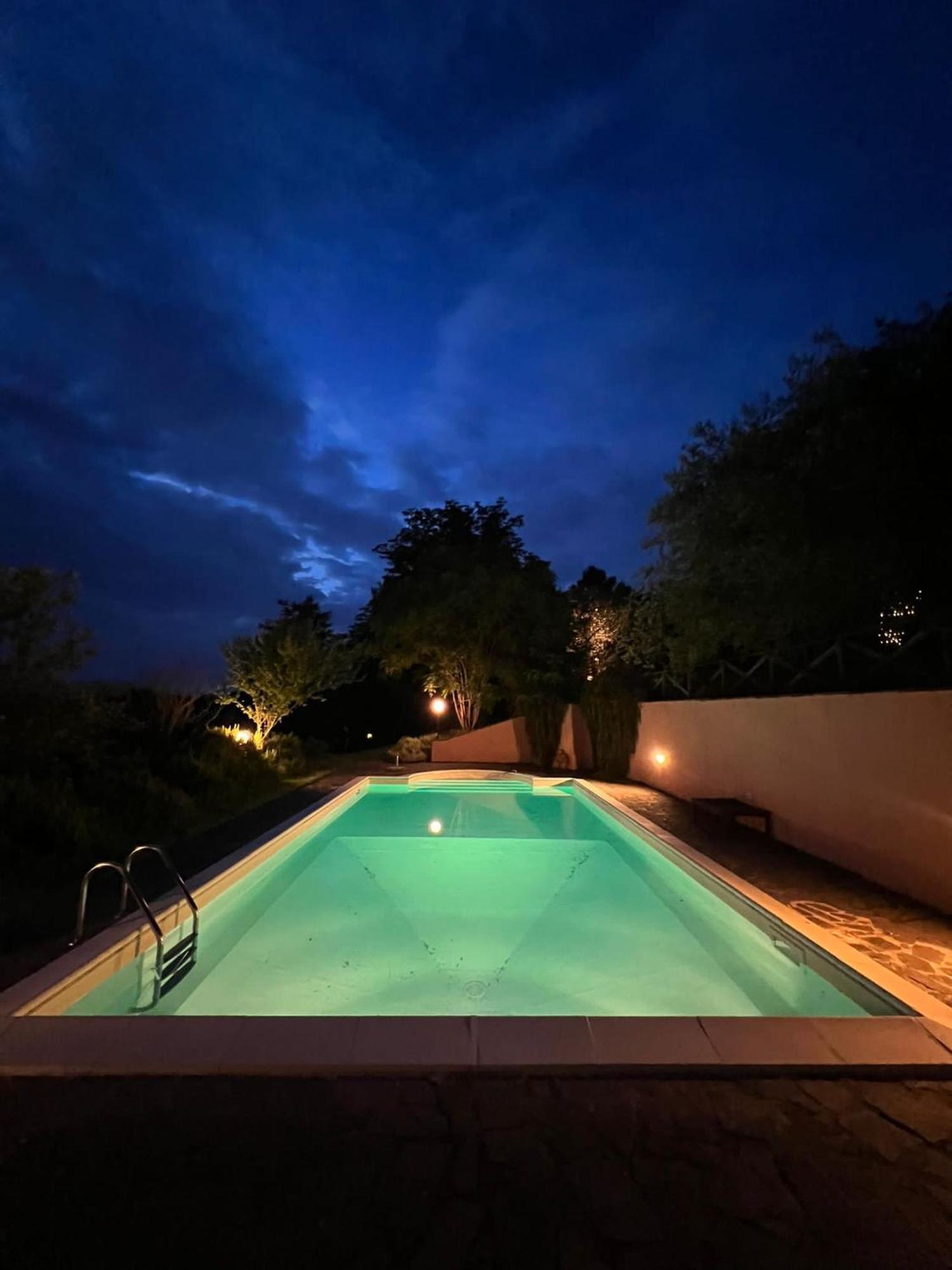 La Casa Nel Bosco Villa Lari Exterior photo