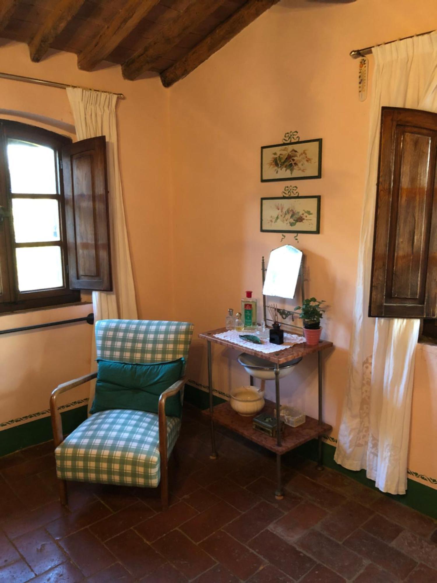 La Casa Nel Bosco Villa Lari Exterior photo